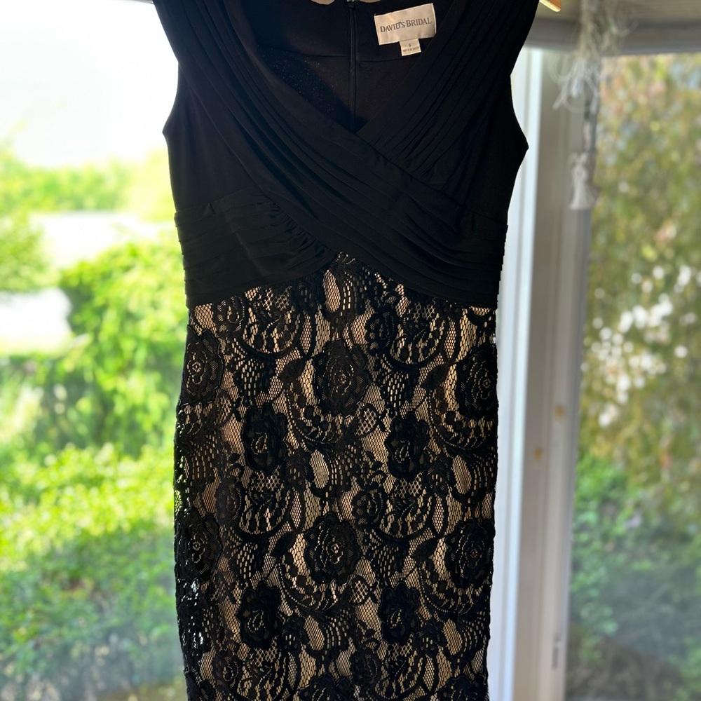 David's Bridal Black and Tan V-Neck Sheath Midi Dress